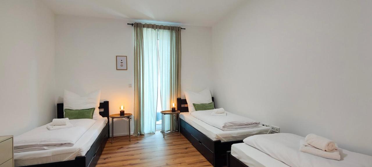 Hygge Home - Mit Garten Und Stellplatz Fuer Feriengaeste-, Monteure / Netflix / 10 Min. Zur Sinsheim Therme Und Zur Autobahn Luaran gambar
